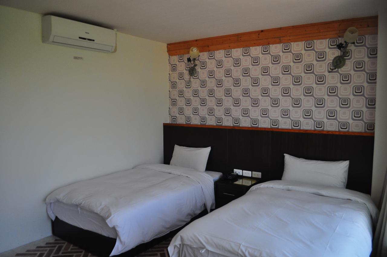 Fly House Backpacker Guesthouse Hualien Exterior foto